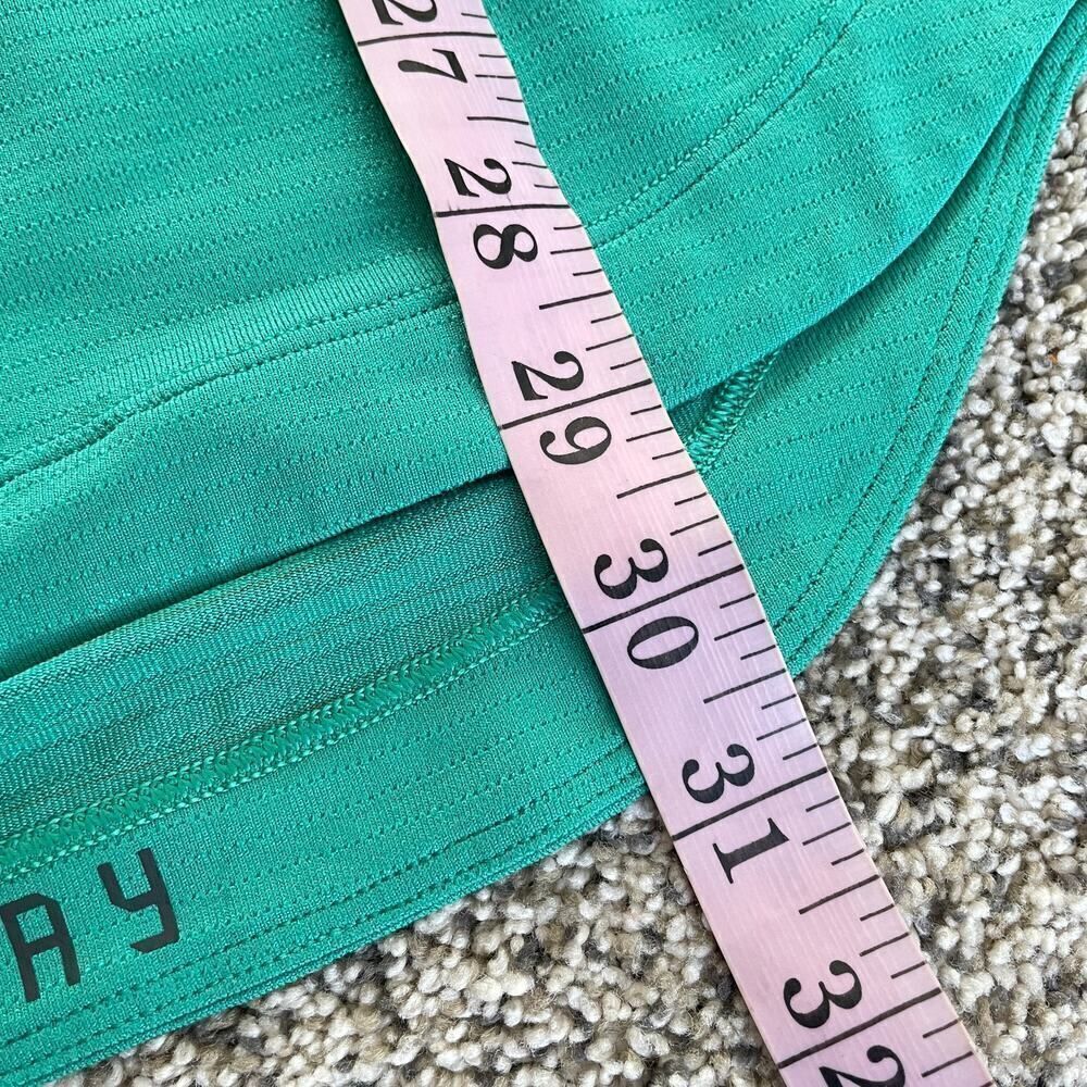 Lululemon Men’s Drysense Short Sleeve Shirt in Maldives Green - Picture 9 of 11